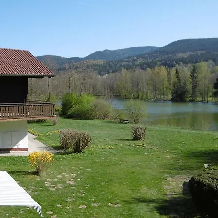 Has 26 App Links Appartement Arrach